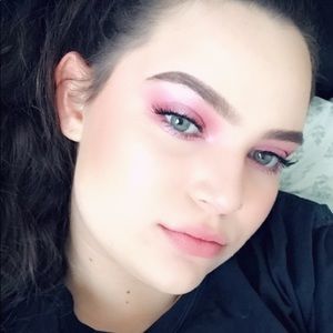 Meet your Posher, Molly